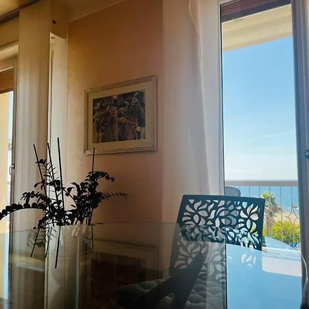 Brezza Di Mare إمبيريا