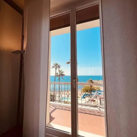 アパート Brezza Di Mare インペリア