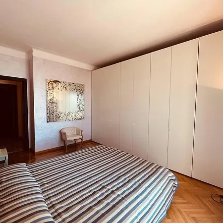 Brezza Di Mare インペリア