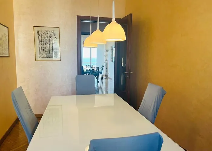 Brezza Di Mare * Imperia