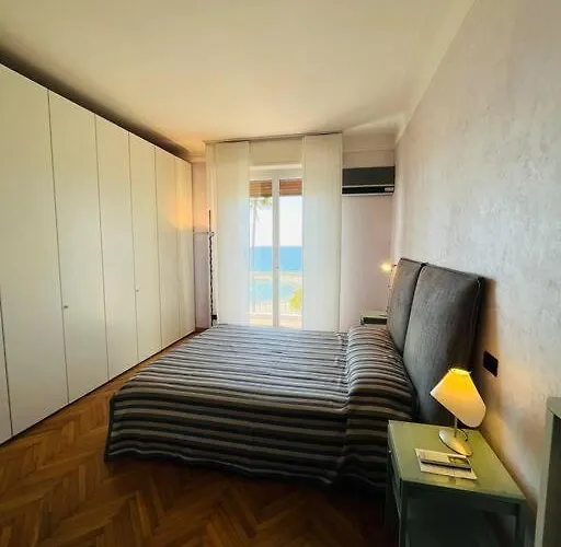 Brezza Di Mare Apartamento *